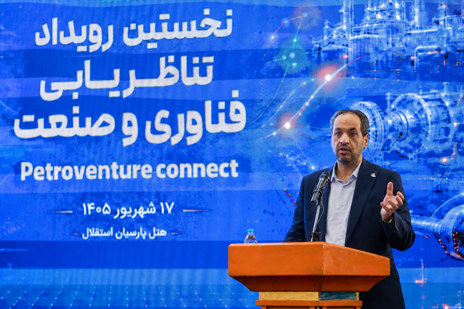 علائی طباطبائی: بهجای خرید مقطعی خدمات فناورانه، در ارزشآفرینی بلندمدت شرکتها سهیم شویم